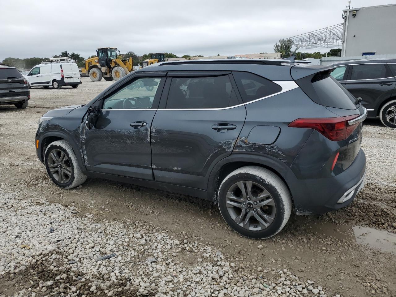 2021 Kia Seltos - Image 2