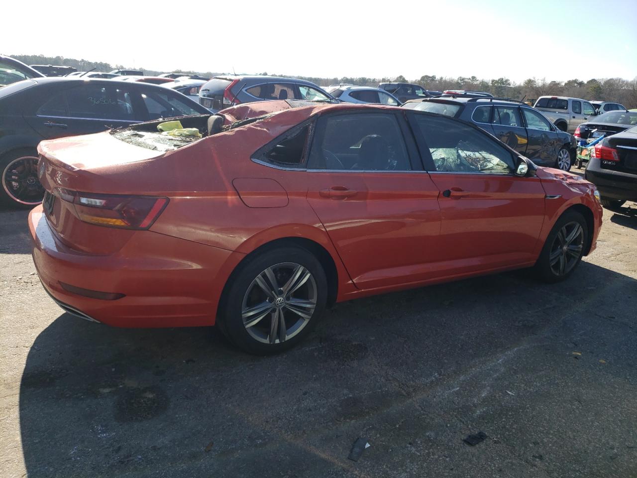 2019 Volkswagen Jetta - Image 3