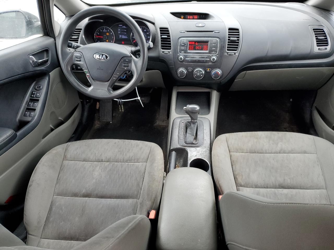 2015 Kia Forte - Image 8