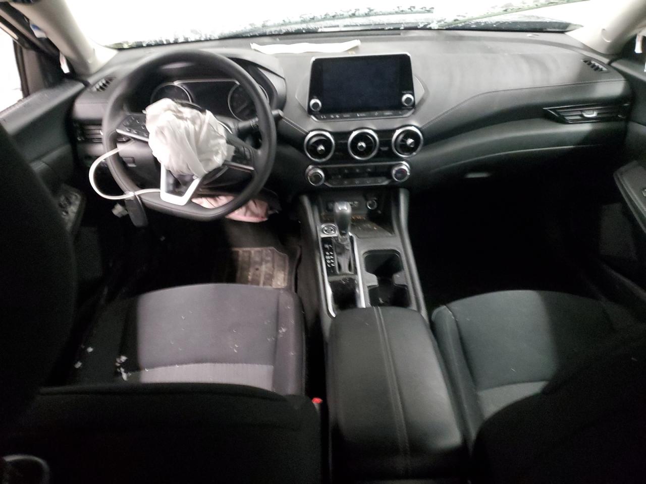 2024 Nissan Sentra - Image 8