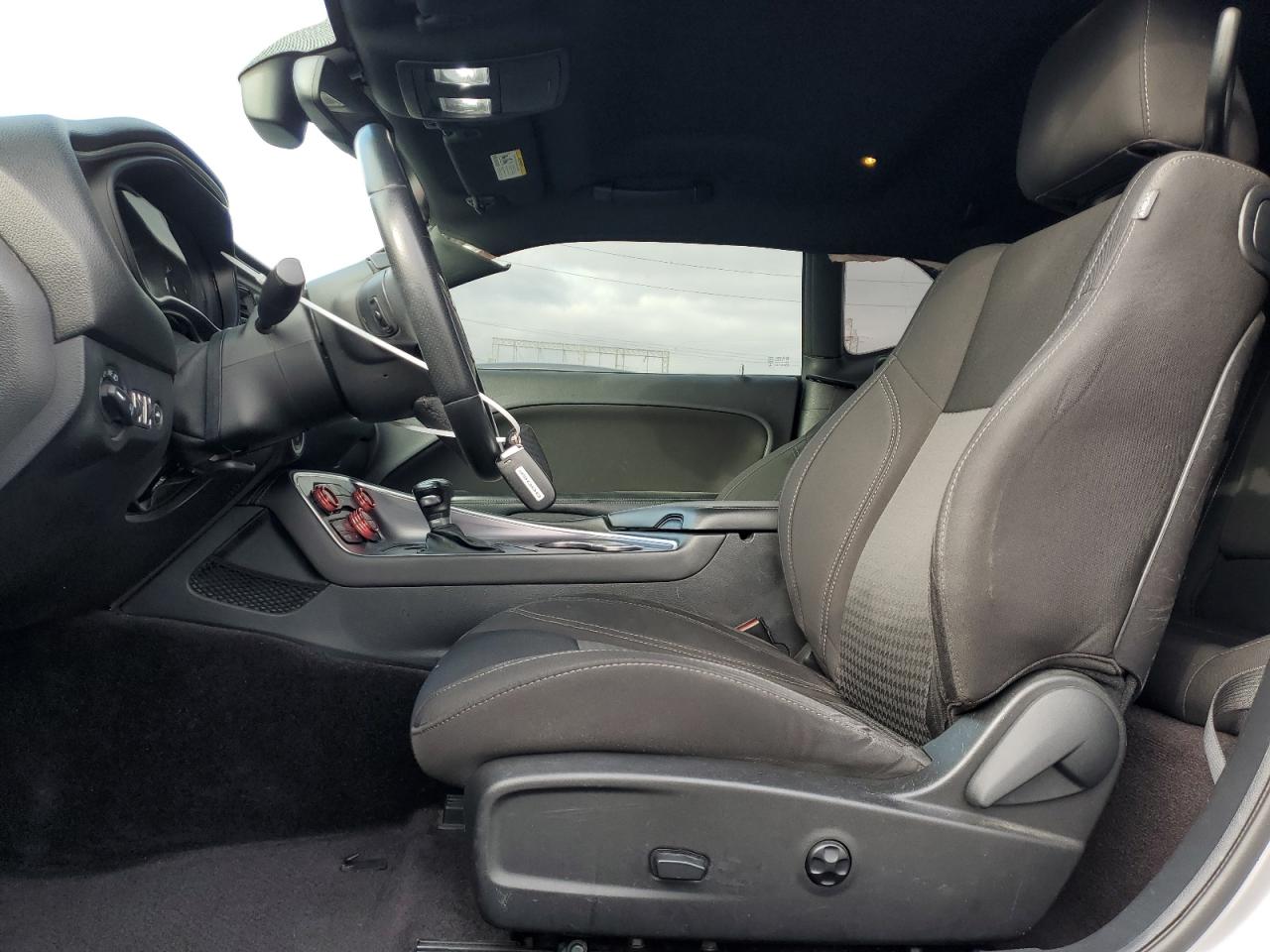 2016 Dodge Challenger - Image 7