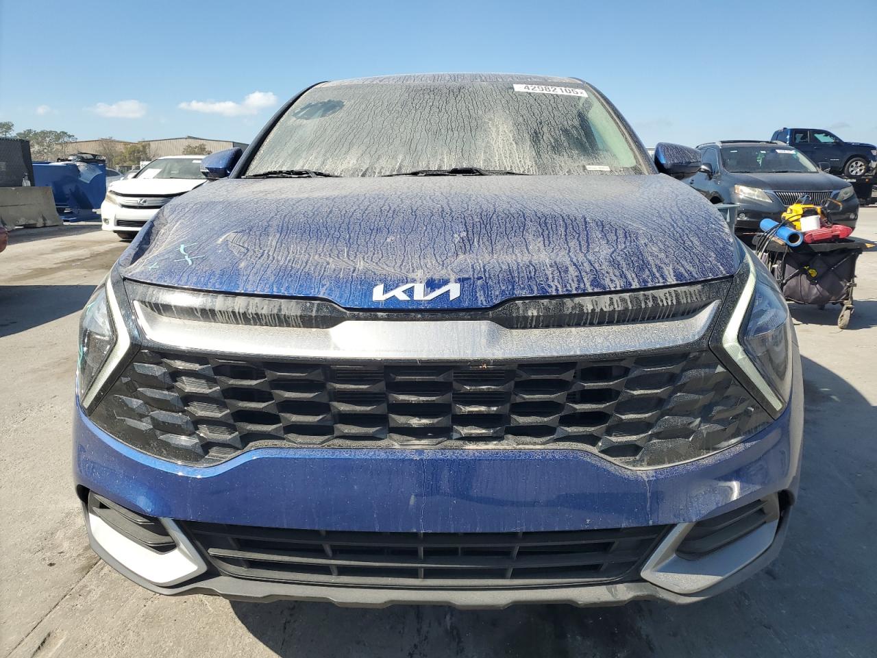2023 Kia Sportage - Image 5