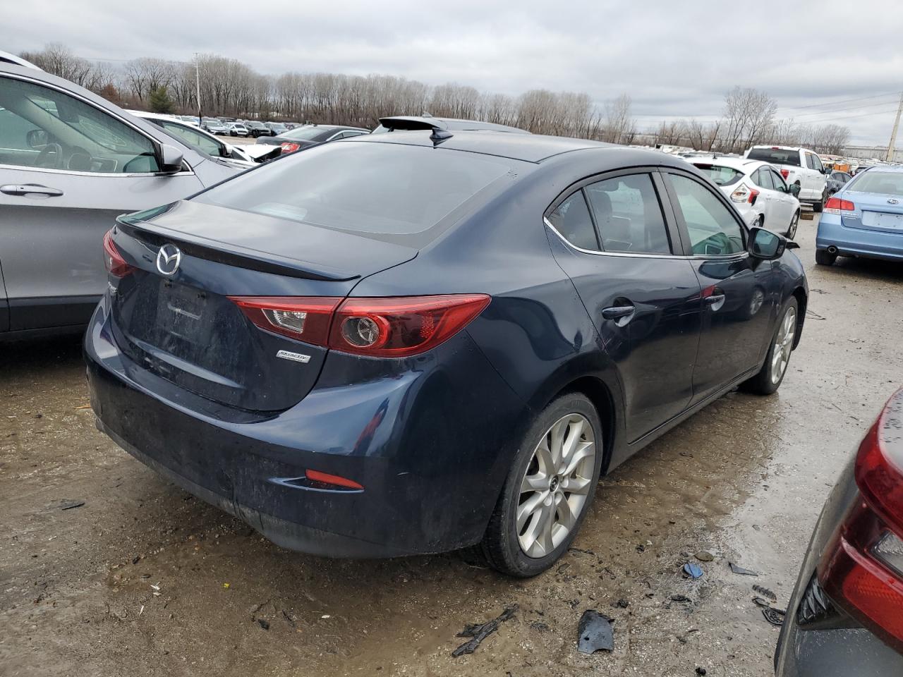2015 Mazda 3 - Image 3