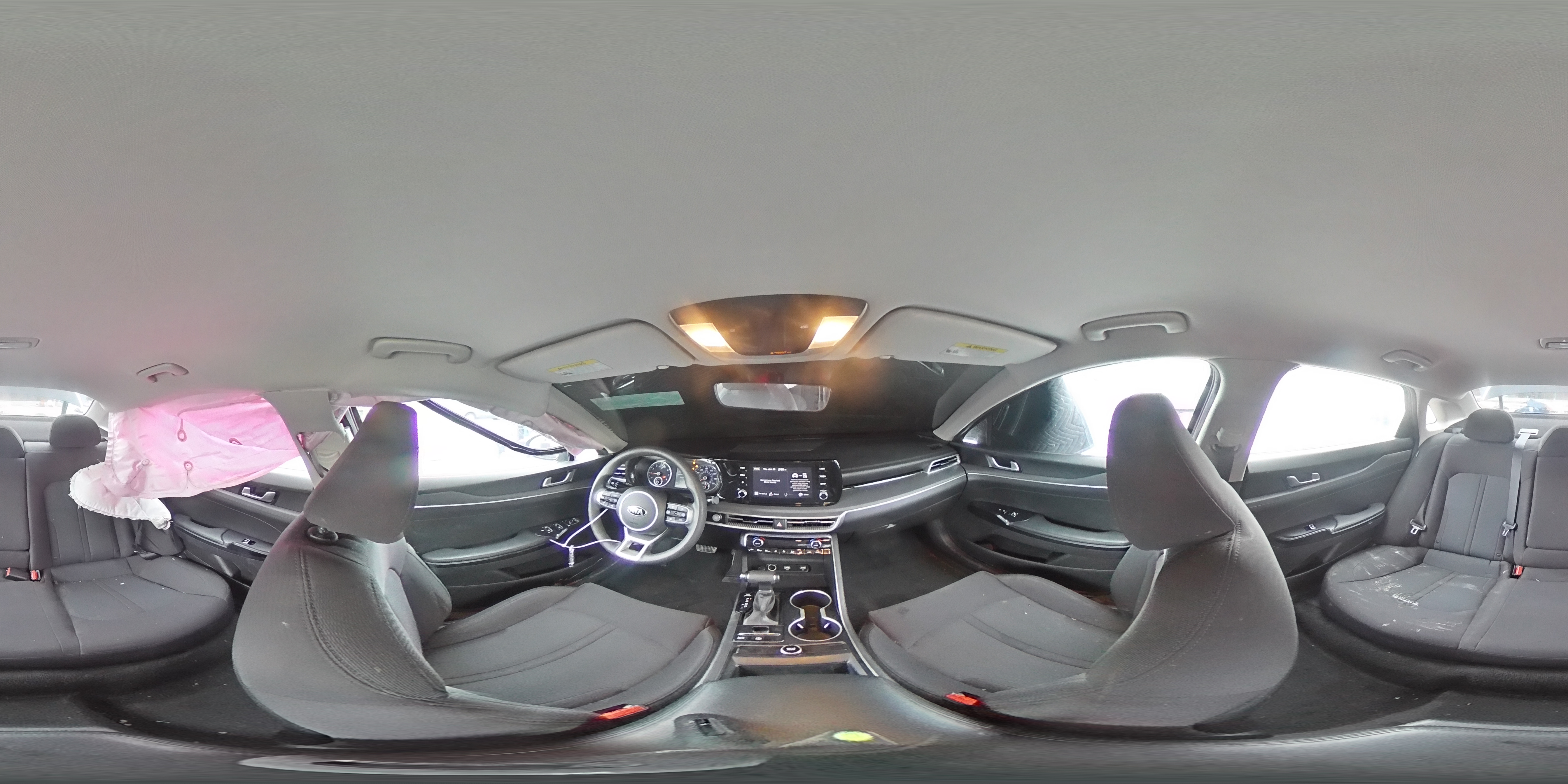 2021 Kia K5 - Image 12