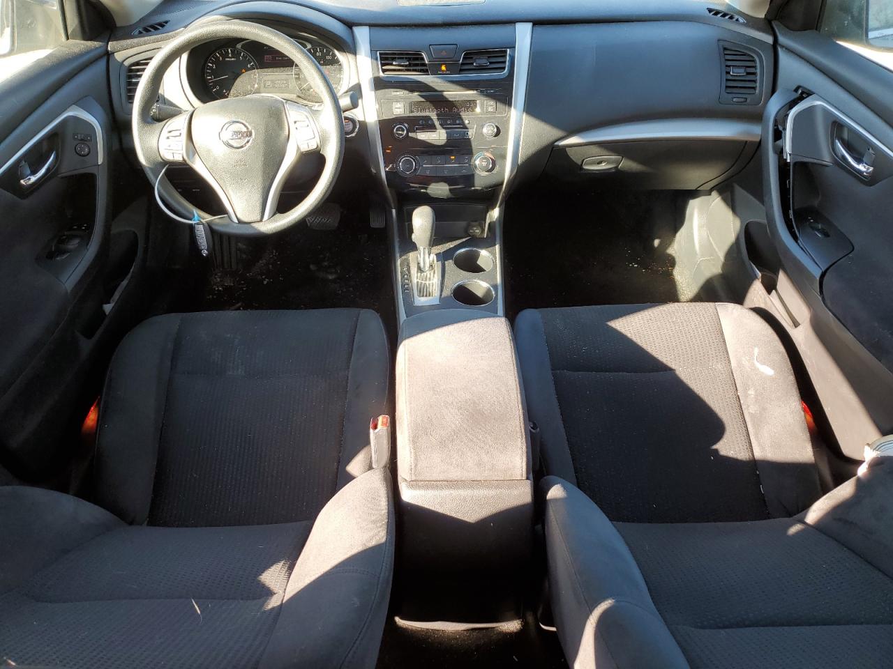 2015 Nissan Altima - Image 8