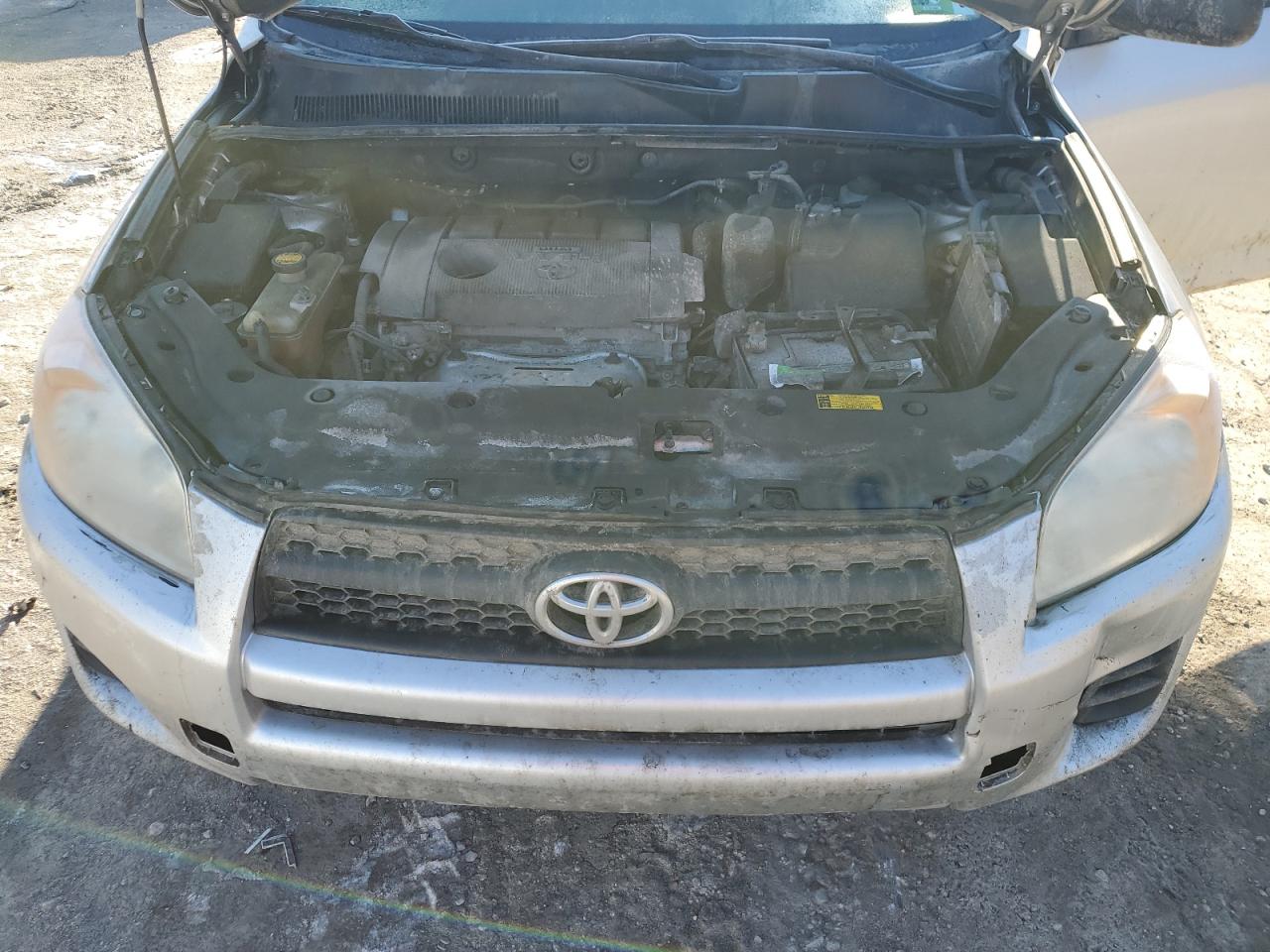 2011 Toyota RAV 4 - Image 12