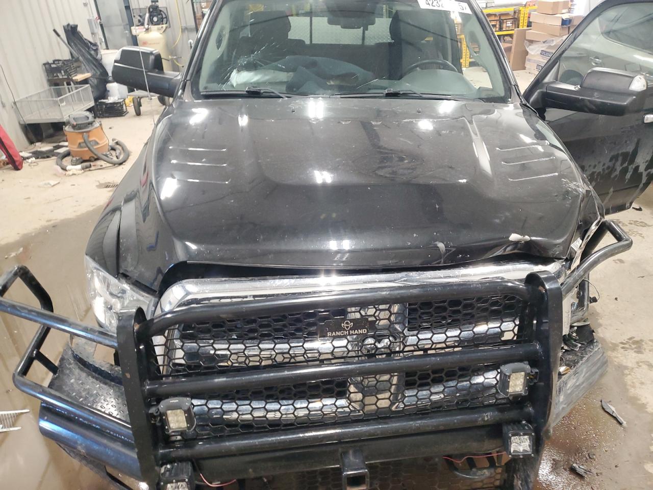 2018 RAM 2500 - Image 12