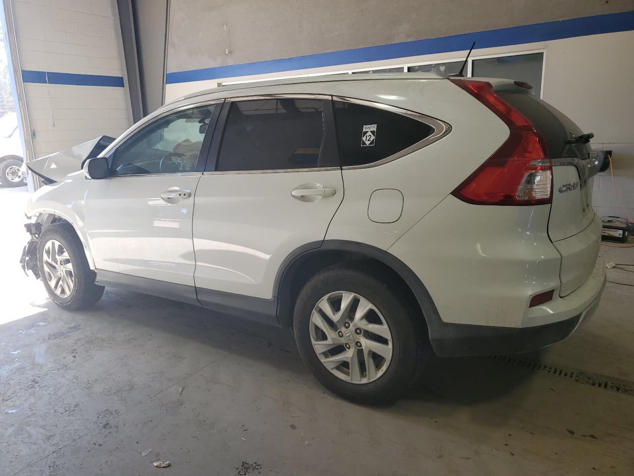 2016 Honda CR-V - Image 2