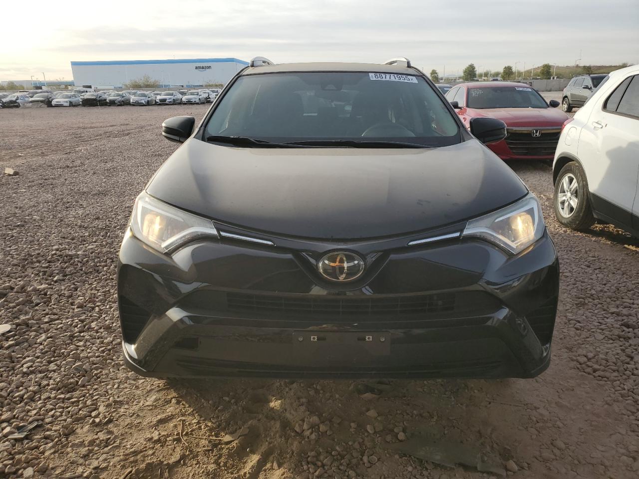 2018 Toyota RAV 4 - Image 5
