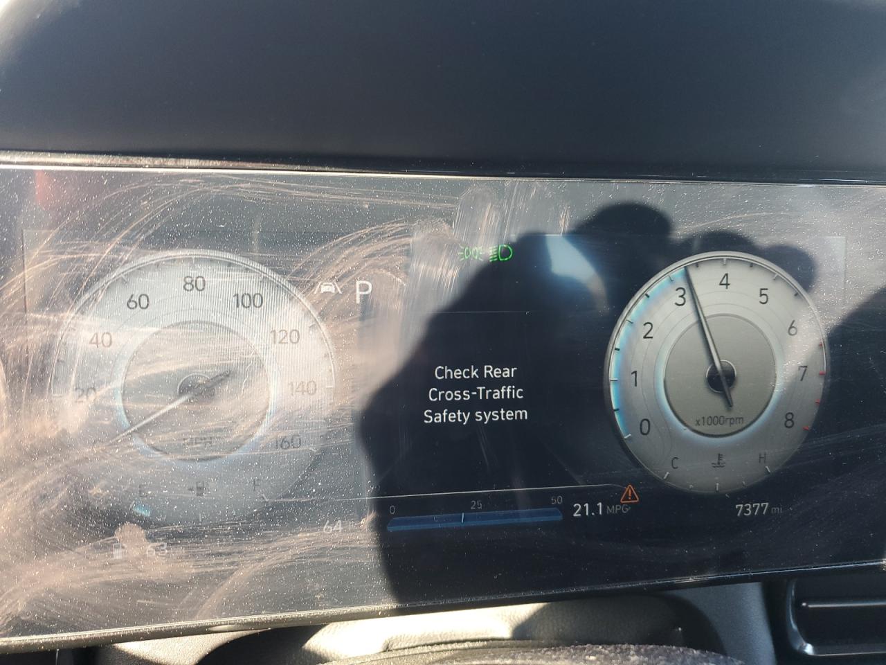 2023 Hyundai Elantra - Image 9