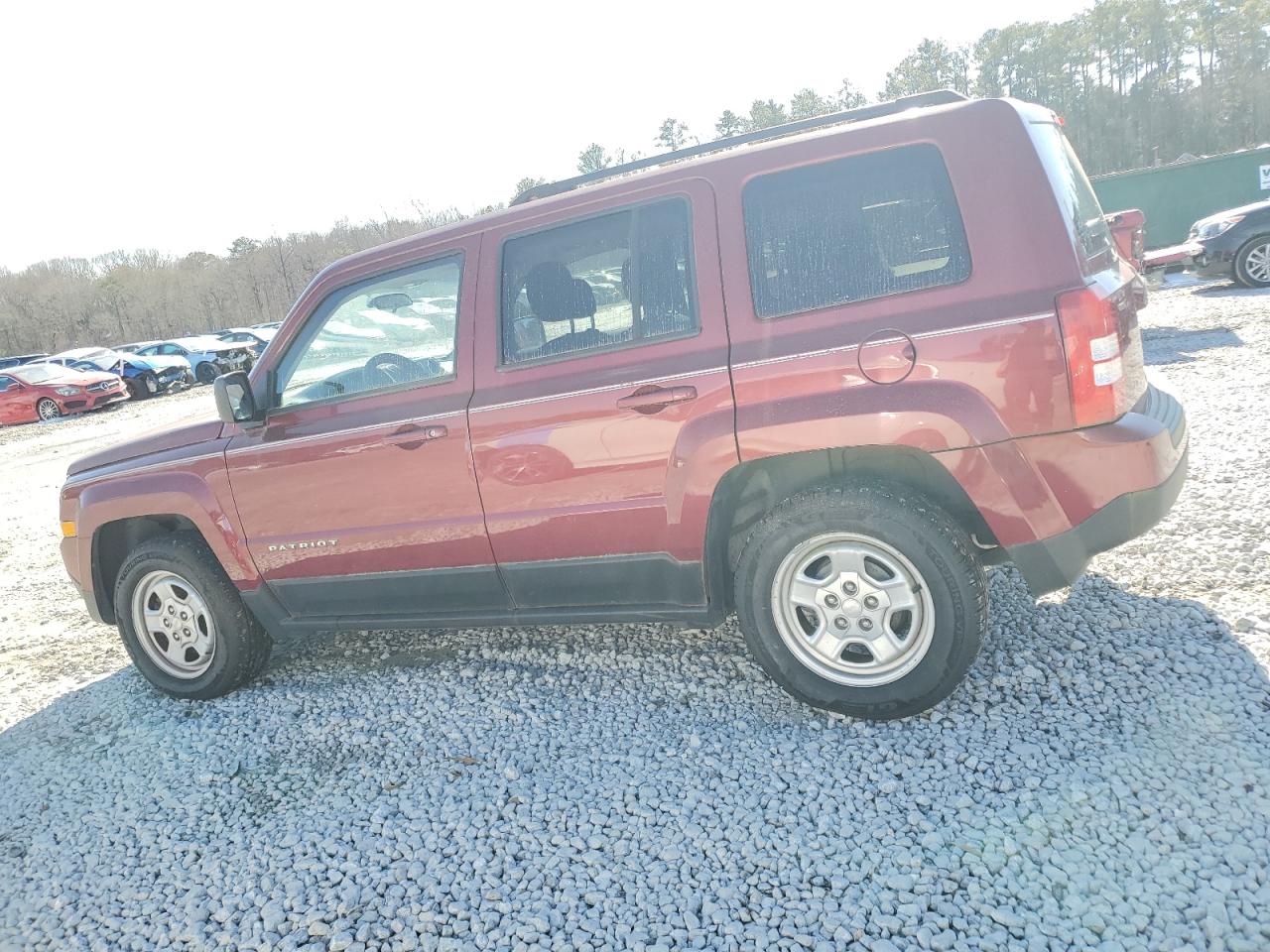 2013 Jeep Liberty (Patriot) - Image 2