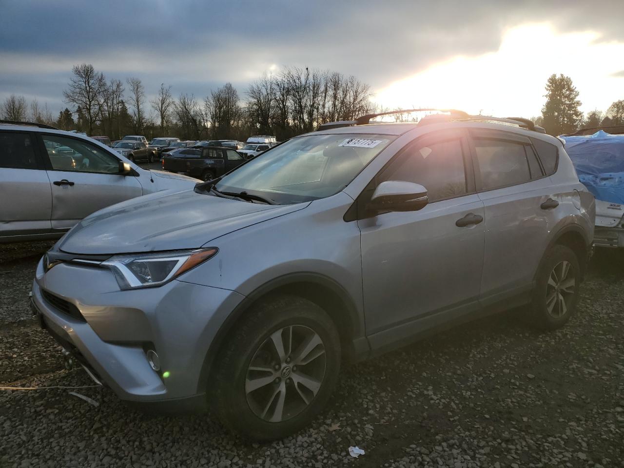 2018 Toyota Rav4 Adventure na sprzedaż w Portland, OR - Rear End