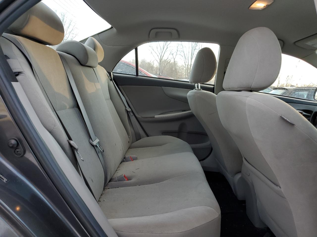 2011 Toyota Corolla - Image 10