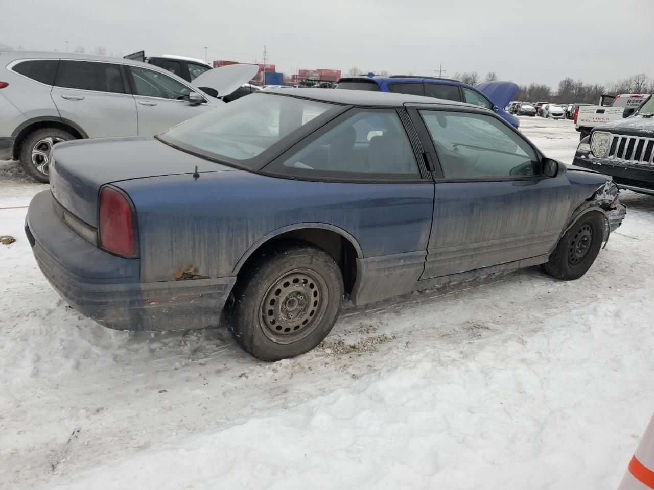 1996 Oldsmobile Cutlass - Image 3