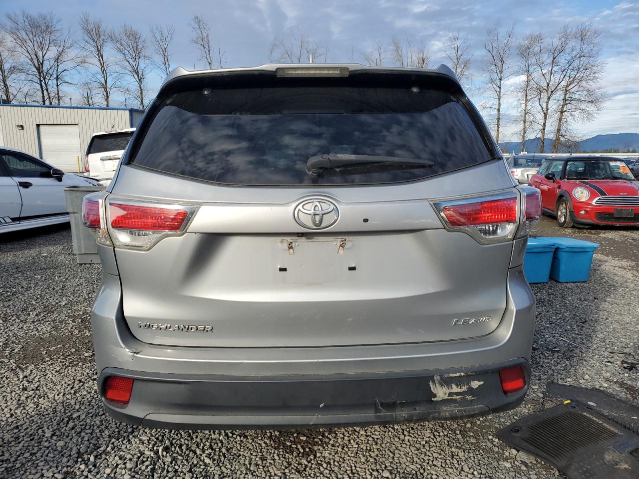 VIN 5TDBKRFH4FS184451 2015 TOYOTA HIGHLANDER no.6