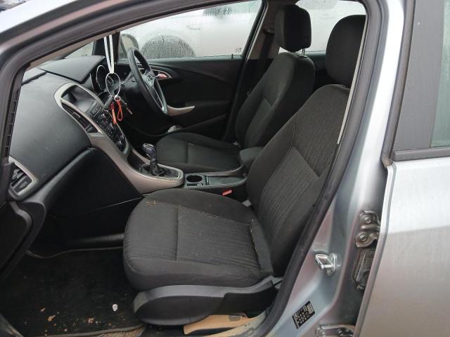2011 VAUXHALL ASTRA EXCL