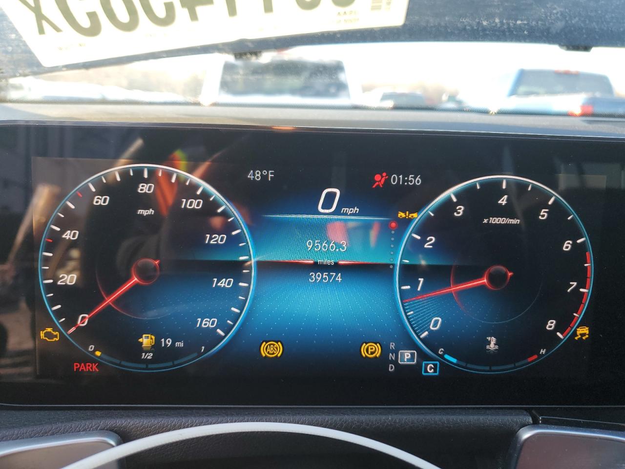 2023 Mercedes-Benz GLB - Image 9