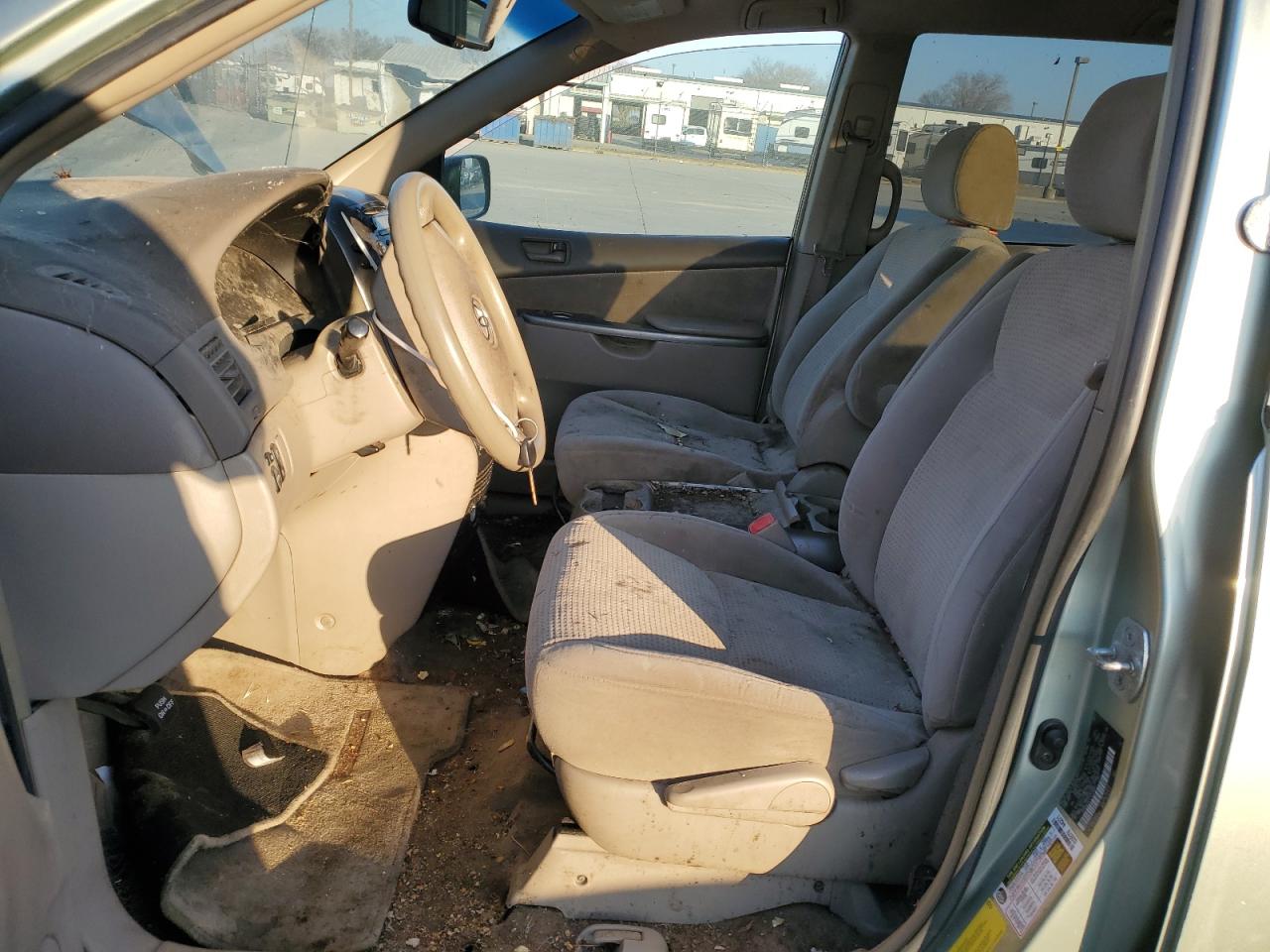 2007 Toyota Sienna - Image 7