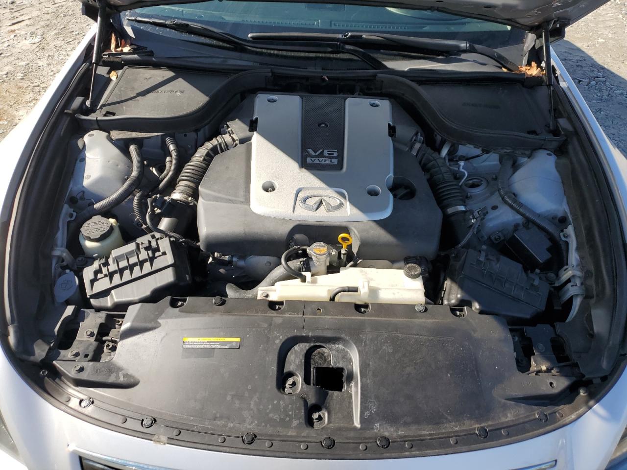 2014 Infiniti Q60 - Image 11