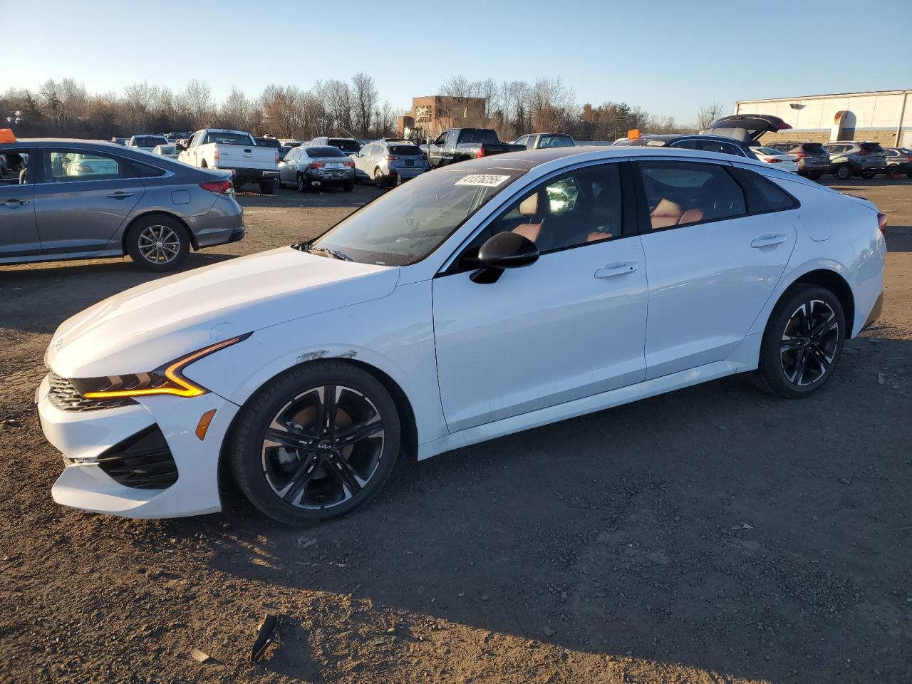 2022 Kia K5 - Image 1