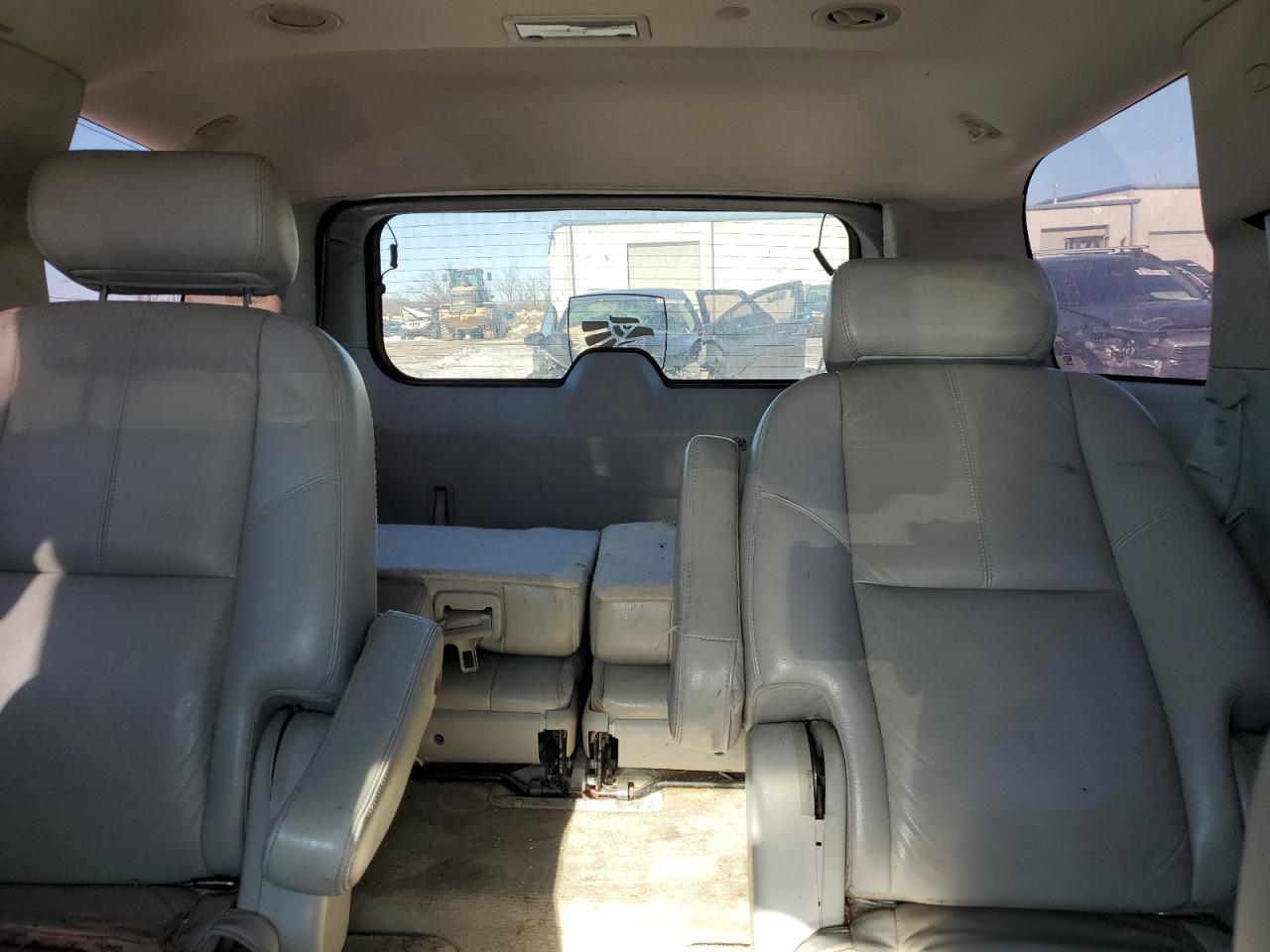 2008 Chevrolet Tahoe - Image 10