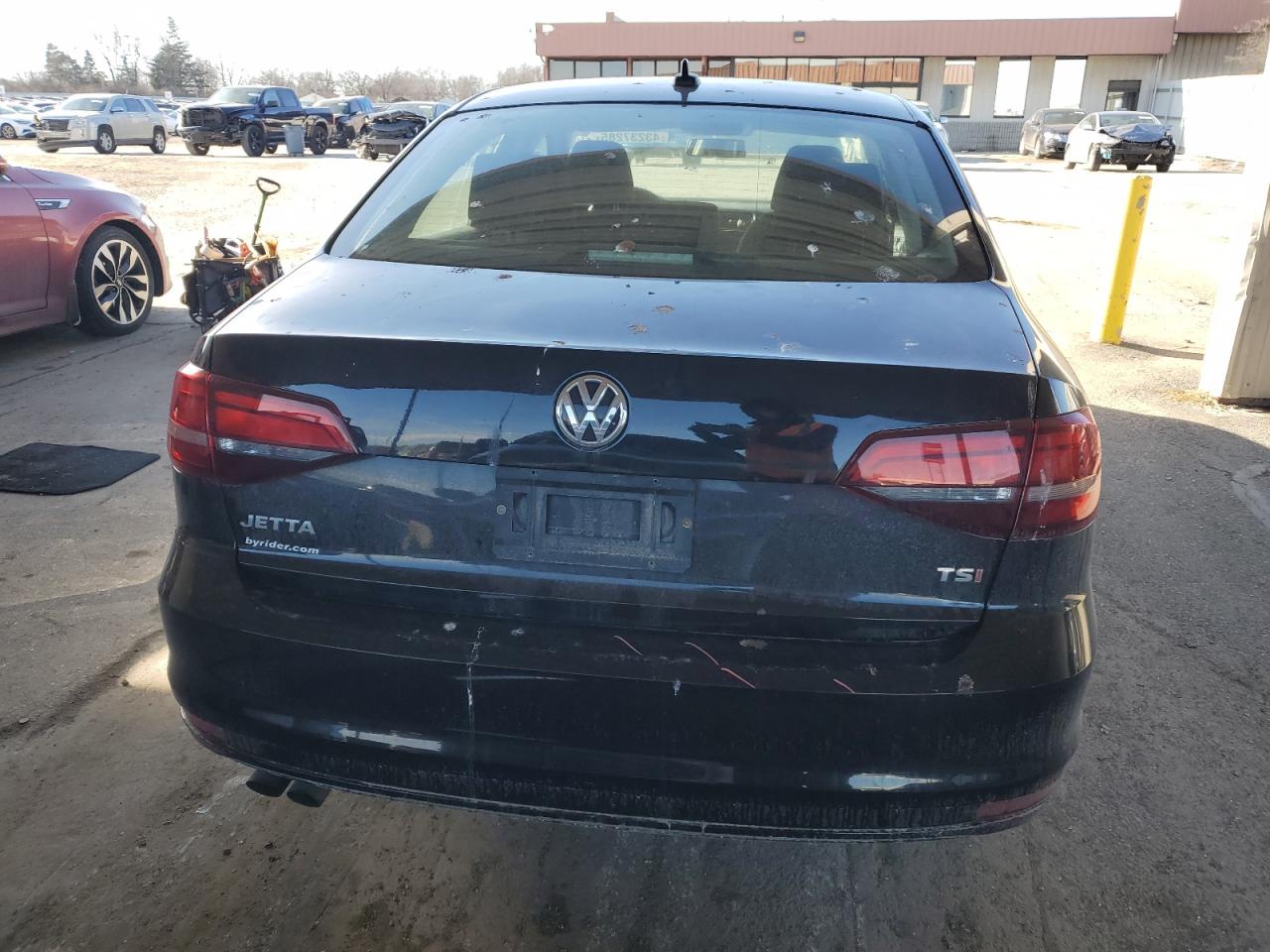 2016 Volkswagen Jetta - Image 6