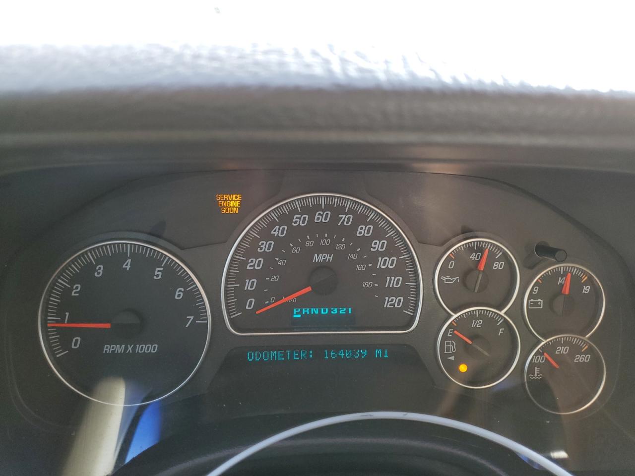 2003 GMC Envoy - Image 9