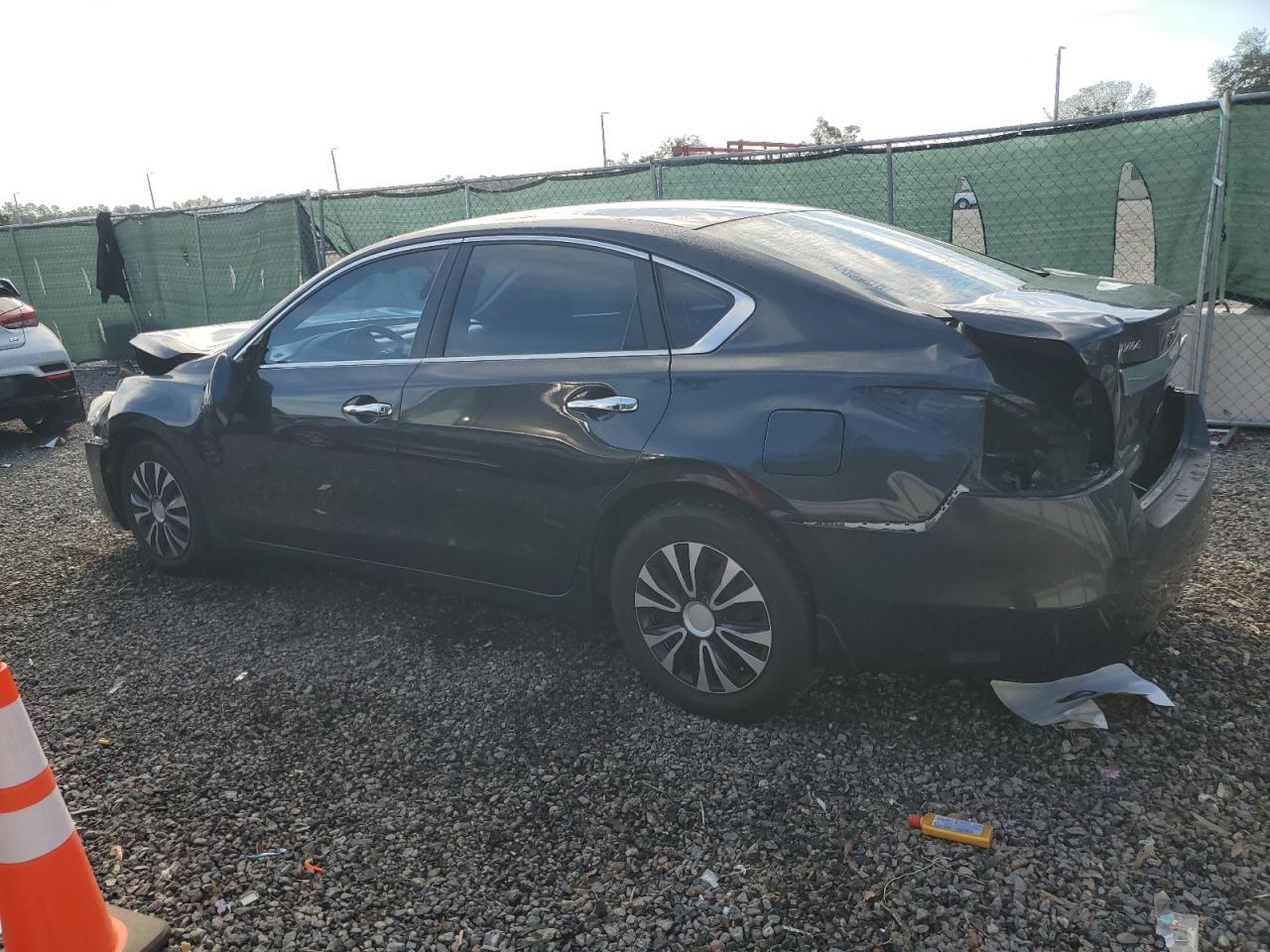 2014 Nissan Altima - Image 2