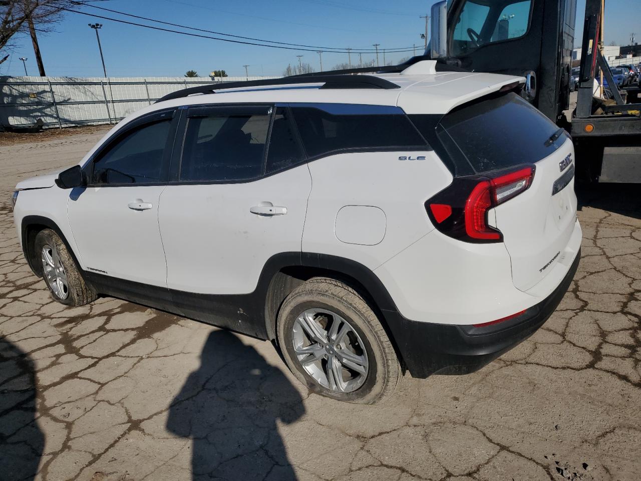 2022 GMC Terrain - Image 2