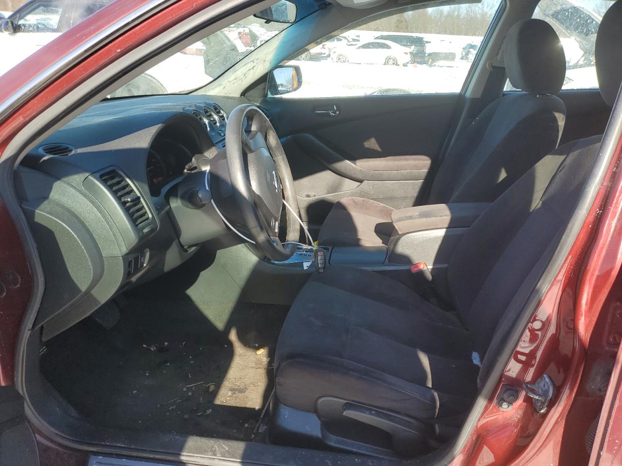 2010 Nissan Altima - Image 7