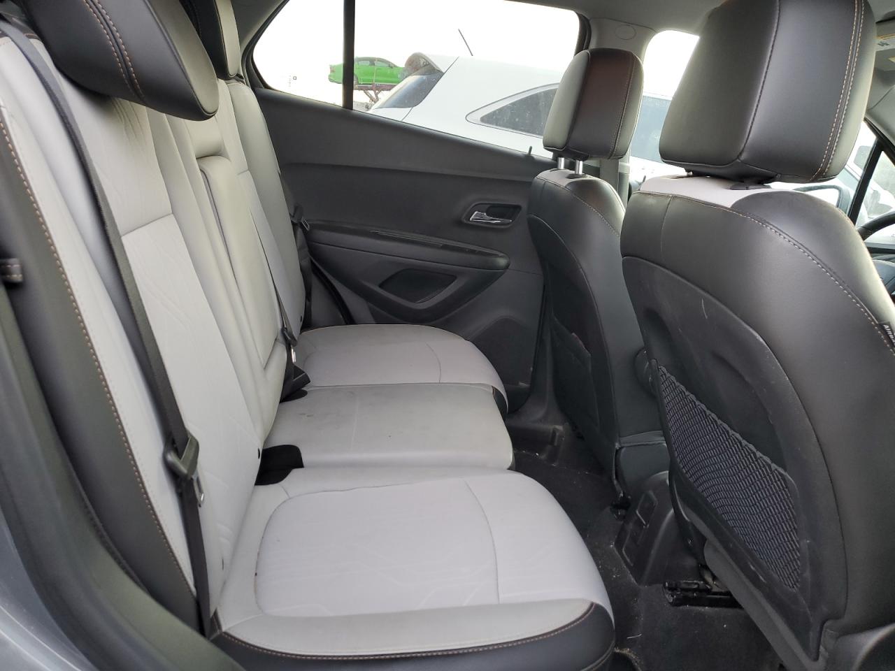 2020 Chevrolet Trax - Image 11