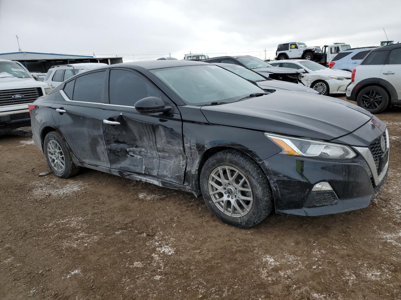 2019 Nissan Altima - Image 4