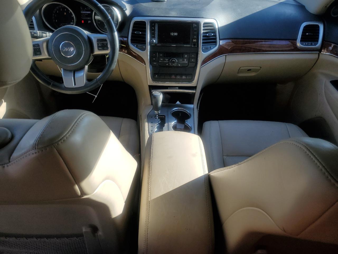 2013 Jeep Grand Cherokee - Image 8