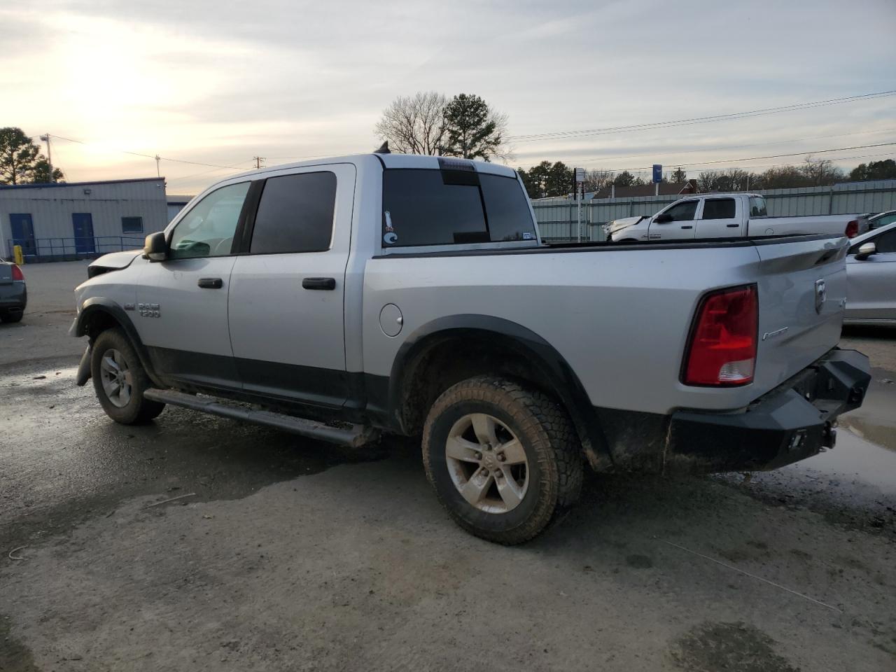 2016 RAM 1500 - Image 2