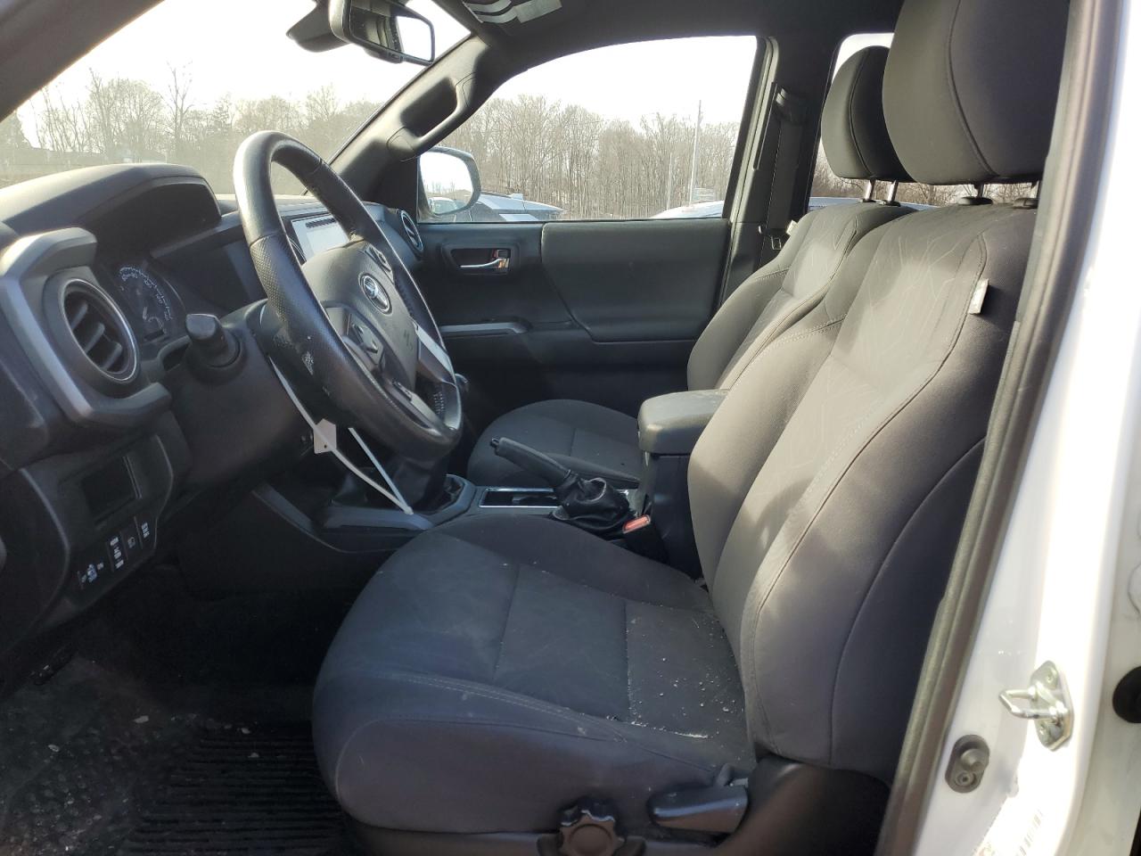 2019 Toyota Tacoma - Image 7