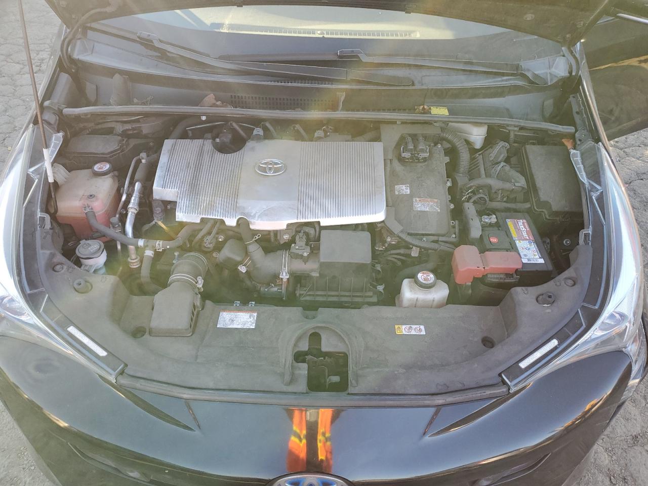 2017 Toyota Prius - Image 11