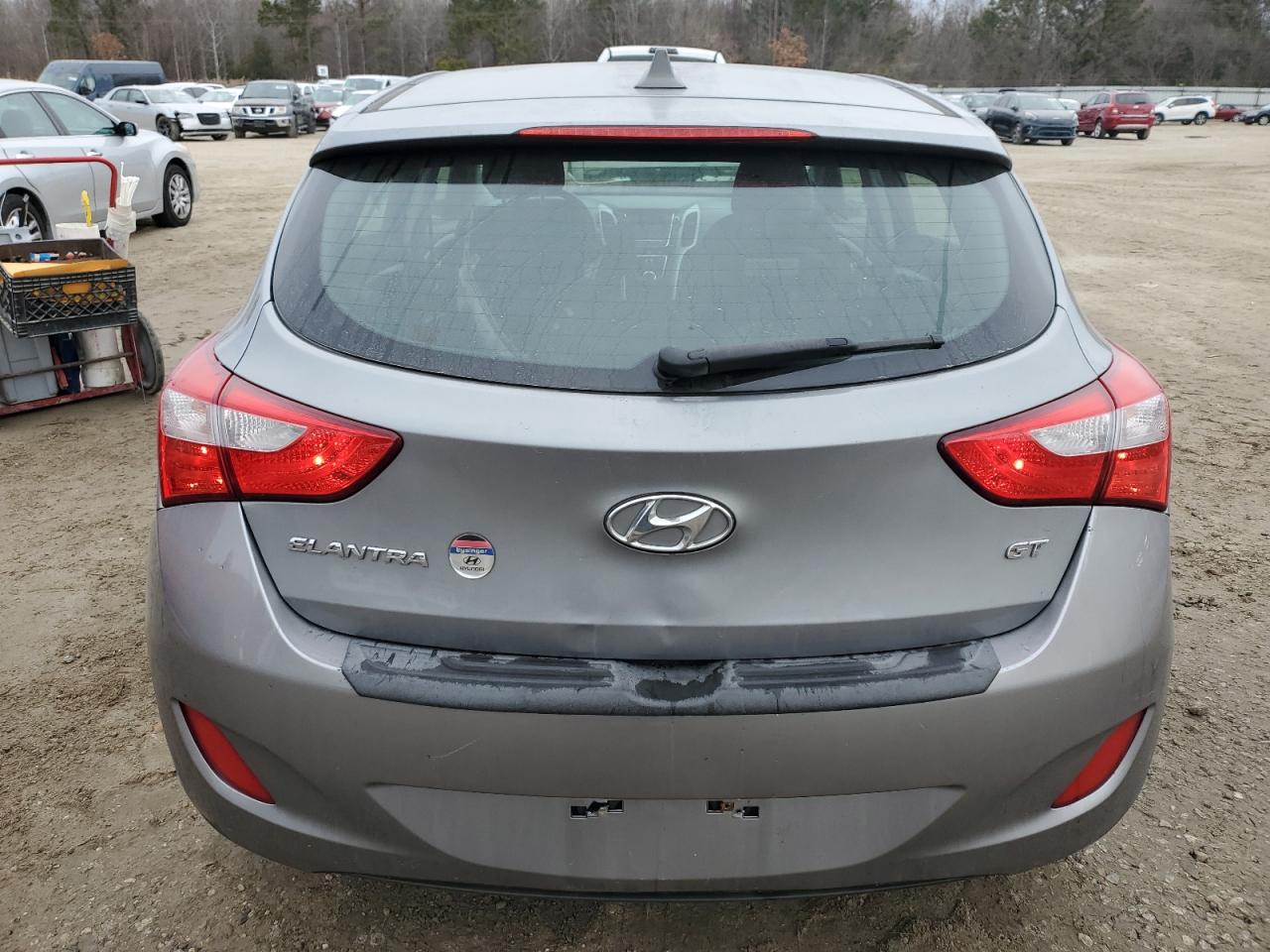 2013 Hyundai Elantra - Image 6