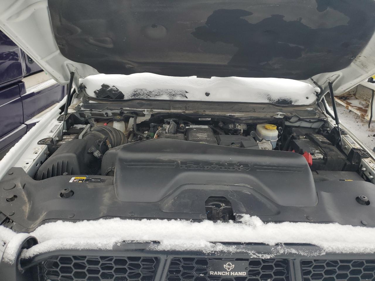 2022 RAM 3500 - Image 11