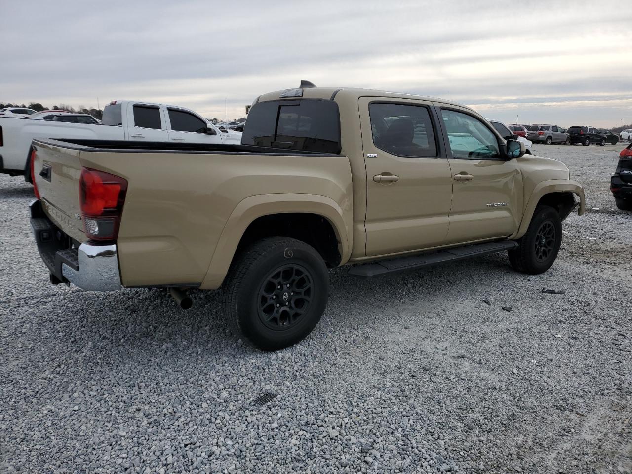 2020 Toyota Tacoma - Image 3