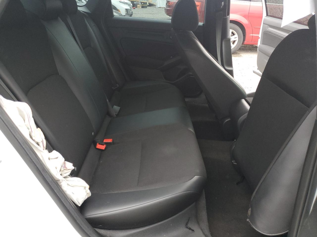 2024 Honda Civic - Image 10