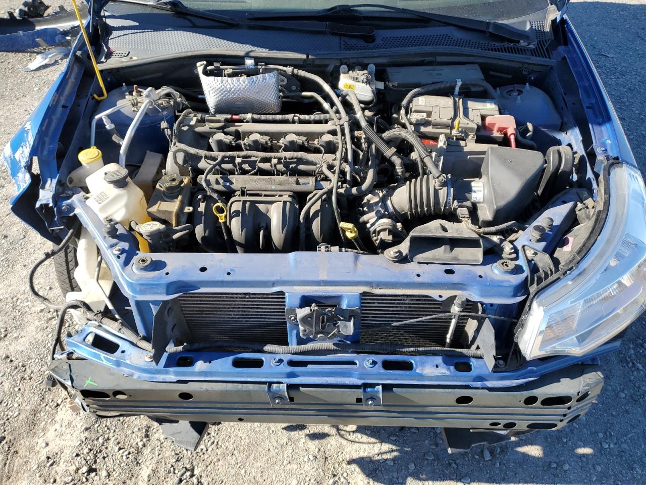 2010 Ford Focus - Image 11