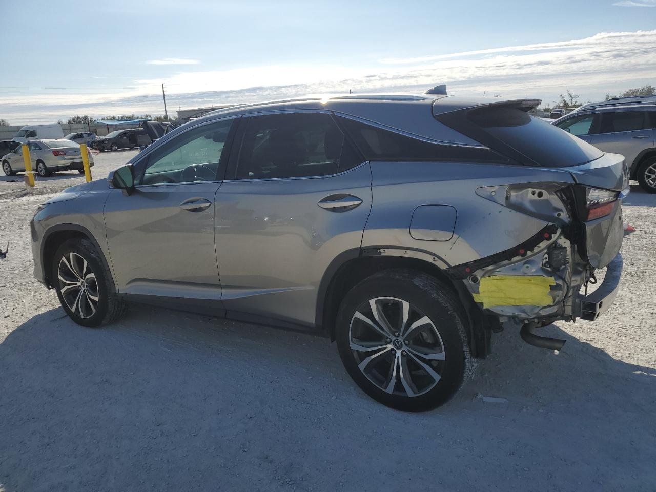 VIN 2T2HZMAA0MC182605 2021 LEXUS RX350 no.2