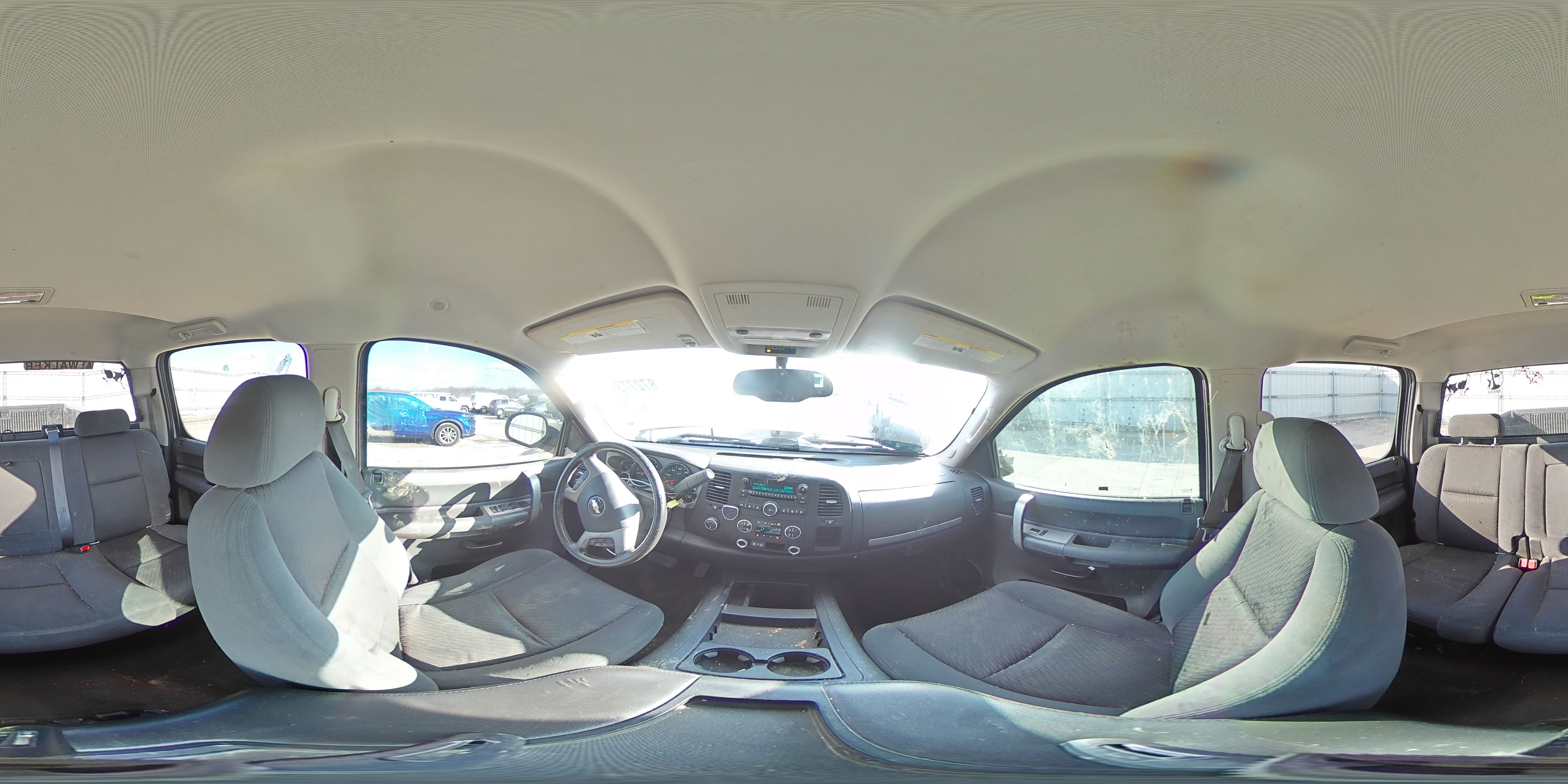 2008 Chevrolet Silverado - Image 13