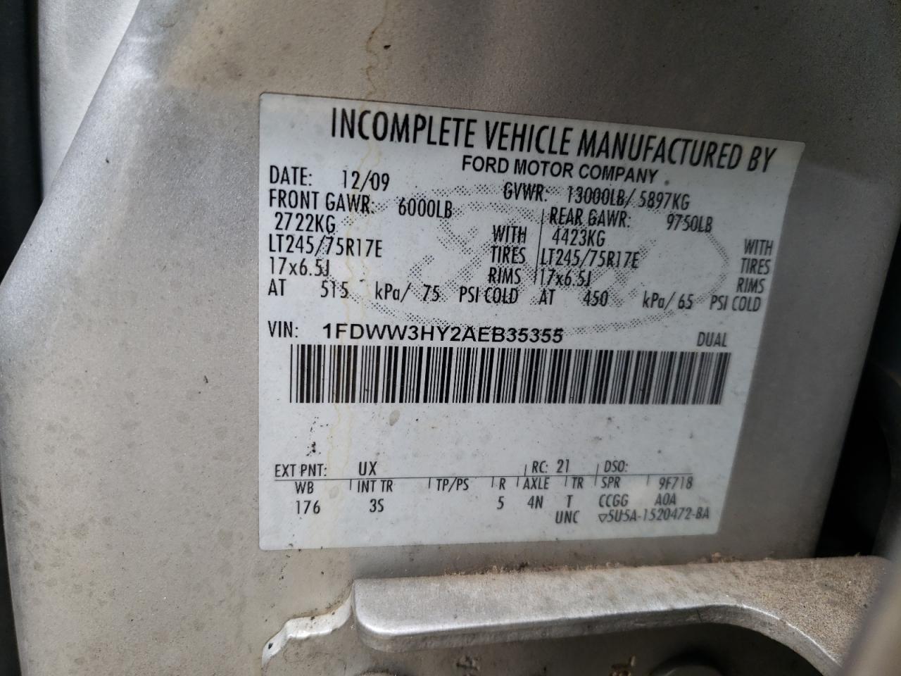 2010 Ford F350 - Image 12