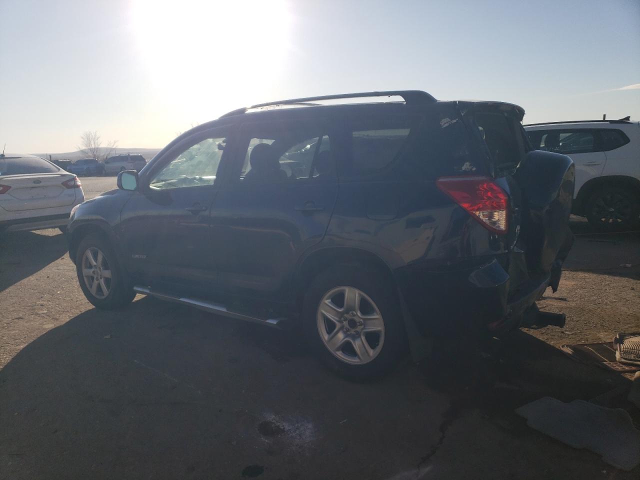 2006 Toyota RAV 4 - Image 2
