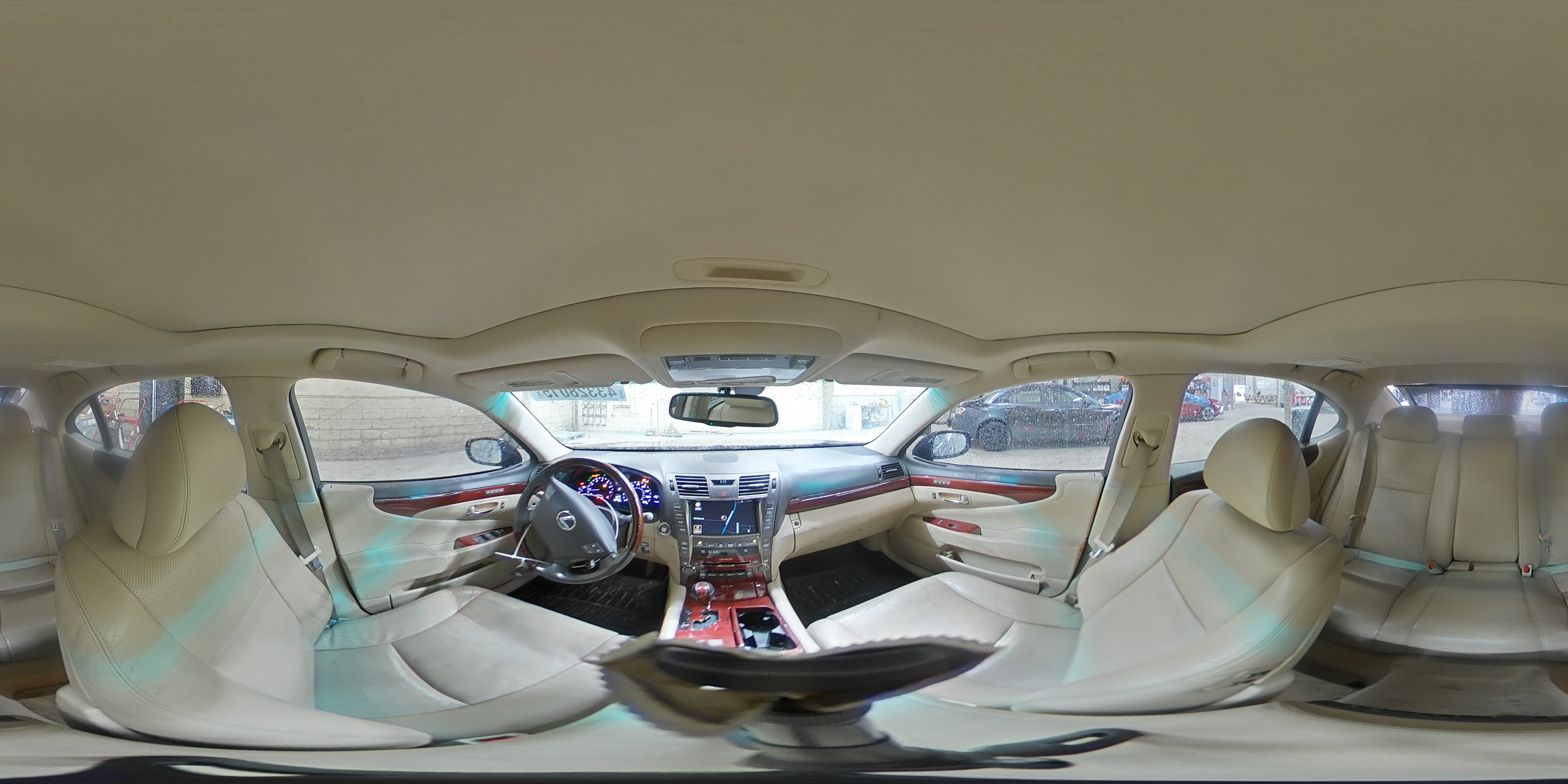 2009 Lexus LS - Image 12