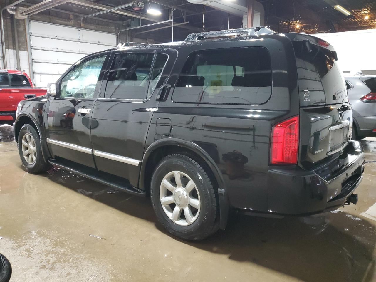 2007 Infiniti QX56 - Image 2