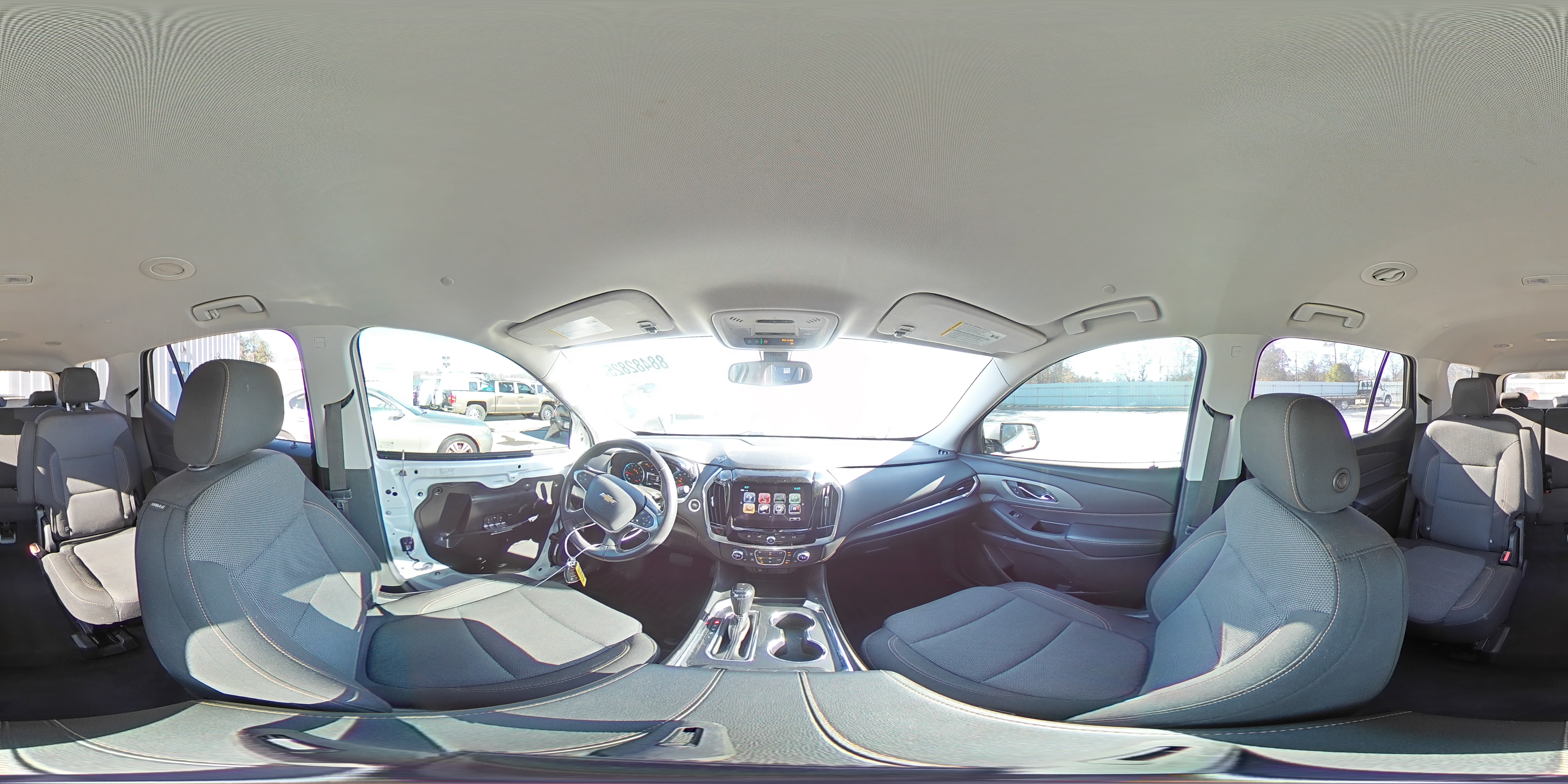 2019 Chevrolet Traverse - Image 16