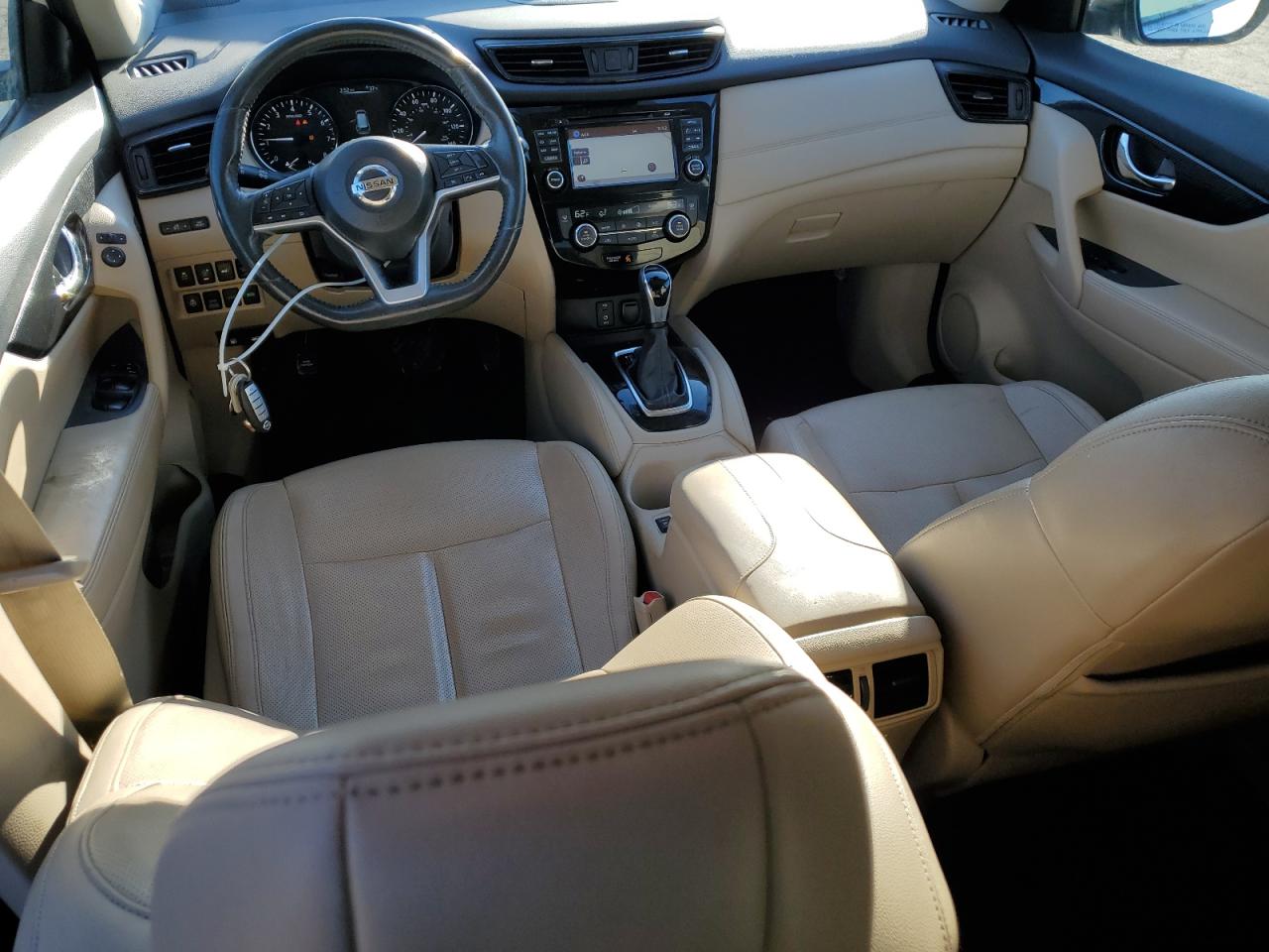 2017 Nissan Rogue - Image 8