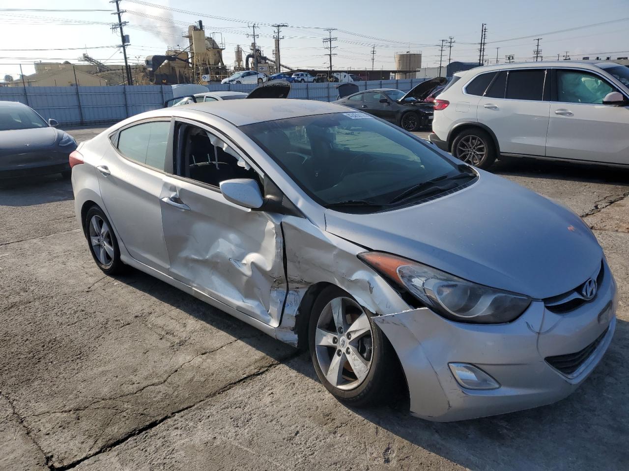 2013 Hyundai Elantra - Image 4